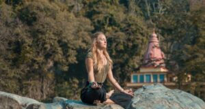 Body-Mind Awareness Meditation for Emotional Balance